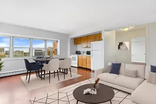 4920 N Marine Dr, Chicago, IL 60640 - Photo 5