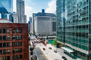 345 N La Salle Dr, Chicago, IL 60654 - Photo 15