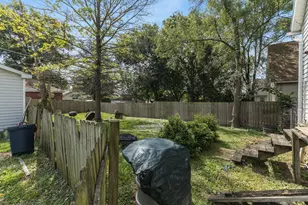 304 Harwood St, Joliet, IL 60432 - Photo 15