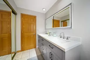 365 W Myrick Ave, Addison, IL 60101 - Photo 21