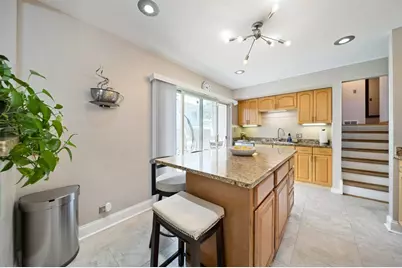 365 W Myrick Avenue, Addison, IL 60101 - Photo 9