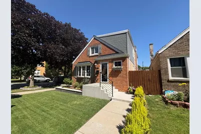 5058 W Wrightwood Avenue, Chicago, IL 60639 - Photo 1