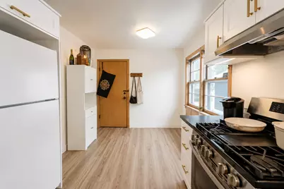 7330 39th Street #3, Lyons, IL 60534 - Photo 5