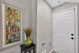 522 E Thornhill Ln, Palatine, IL 60074 - Photo 3
