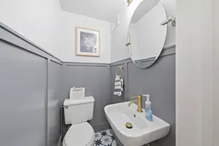 415 N Worth Ave, Elgin, IL 60123 - Photo 9