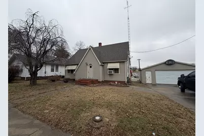 140 S 4th Street, Albion, IL 62806 - Photo 23