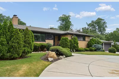 20W276 Belmont Place, Addison, IL 60101 - Photo 1