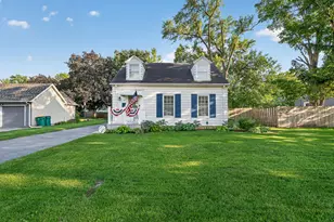 1618 Glenwood Ave, Joliet, IL 60435 - Photo 29