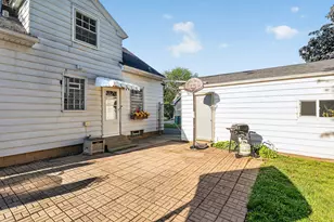 1618 Glenwood Ave, Joliet, IL 60435 - Photo 25