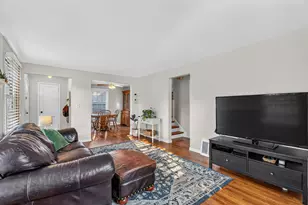 1618 Glenwood Ave, Joliet, IL 60435 - Photo 3