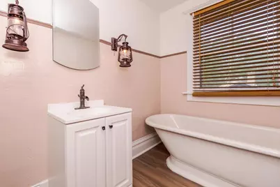 407 W Grove Street, Pontiac, IL 61764 - Photo 43