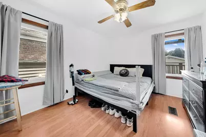 6805 S Kildare Avenue, Chicago, IL 60629 - Photo 17