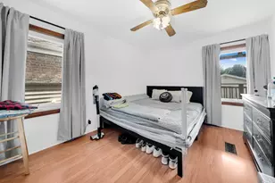 6805 S Kildare Ave, Chicago, IL 60629 - Photo 17