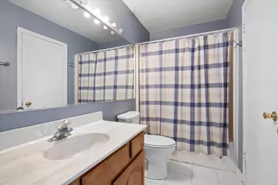 901 Portsmouth Drive, Island Lake, IL 60042 - Photo 13