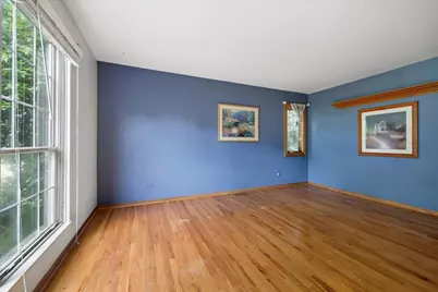 901 Portsmouth Drive, Island Lake, IL 60042 - Photo 11
