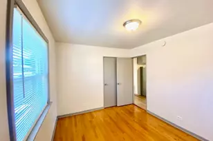 511 N Manchester Pl, Chicago Heights, IL 60411 - Photo 15