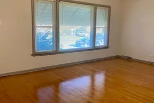 511 N Manchester Pl, Chicago Heights, IL 60411 - Photo 5