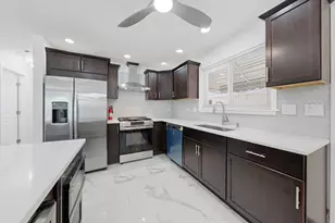9417 S Lowe Ave, Chicago, IL 60620 - Photo 7