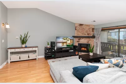 1650 Partridge Lane #4, Arlington Heights, IL 60004 - Photo 3