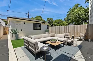 3856 N Whipple St, Chicago, IL 60618 - Photo 37