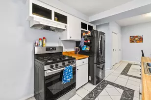 3521 W 64th St, Chicago, IL 60629 - Photo 9