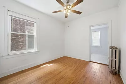 7806 S Cregier Avenue, Chicago, IL 60649 - Photo 13