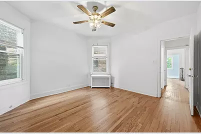 7806 S Cregier Avenue, Chicago, IL 60649 - Photo 11