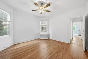 7806 S Cregier Ave, Chicago, IL 60649 - Photo 11