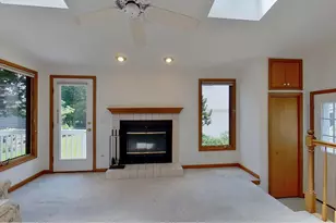 622 N President St, Wheaton, IL 60187 - Photo 17