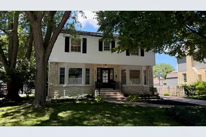 622 N President Street, Wheaton, IL 60187 - Photo 1