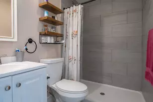 1704 Maple Ave, Northbrook, IL 60062 - Photo 15