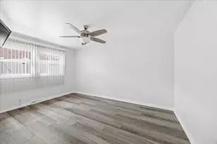 11637 S Harry J Rogowski Dr, Merrionette Park, IL 60803 - Photo 11