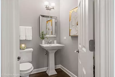 520 Pershing Court, Barrington, IL 60010 - Photo 13