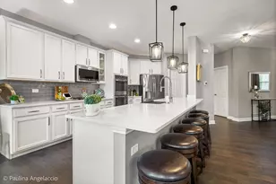 520 Pershing Ct, Barrington, IL 60010 - Photo 9