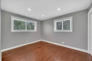47 E Judith Ann Dr, Mount Prospect, IL 60056 - Photo 11