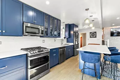9010 S Parnell Avenue, Chicago, IL 60620 - Photo 7