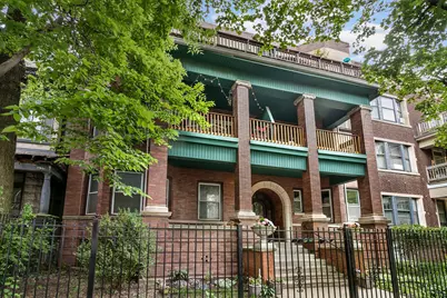 839 W Lakeside Place #2W, Chicago, IL 60640 - Photo 1