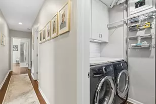 1422 N Orleans St, Chicago, IL 60610 - Photo 31