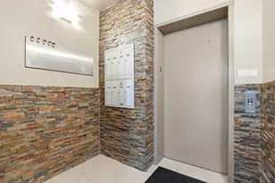 1422 N Orleans St, Chicago, IL 60610 - Photo 33