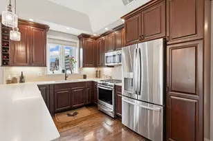 1422 N Orleans St, Chicago, IL 60610 - Photo 3
