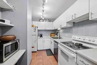 5320 N Sheridan Road #1911, Chicago, IL 60640 - Photo 19