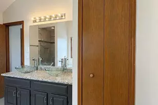 1241 Tennyson Ln, Naperville, IL 60540 - Photo 25