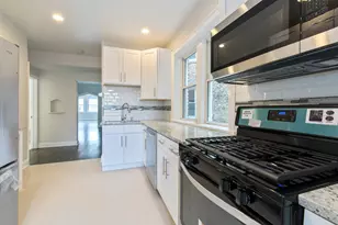7938 S Honore St, Chicago, IL 60620 - Photo 3