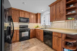 1637 Orchard Ct, West Chicago, IL 60185 - Photo 7