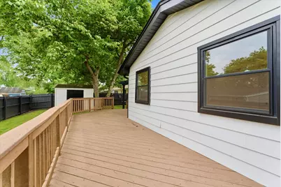 145 Wildwood Road, Elk Grove Village, IL 60007 - Photo 31