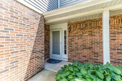 447 Canterbury Drive #447-12E, Carol Stream, IL 60188 - Photo 5