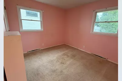 213 River Drive, Dekalb, IL 60115 - Photo 11