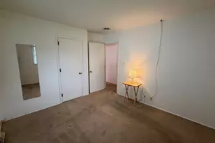 213 River Dr, Dekalb, IL 60115 - Photo 9
