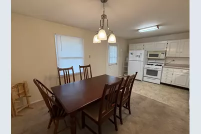 213 River Drive, Dekalb, IL 60115 - Photo 5