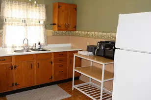 315 W 3rd St, Streator, IL 61364 - Photo 9